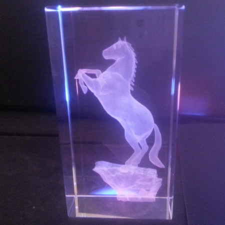 Trophée verre 3D cheval cabré concours hippique recompense