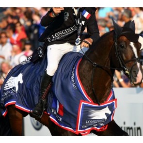 Couverture chemise remise des prix concours cheval équitation présentation